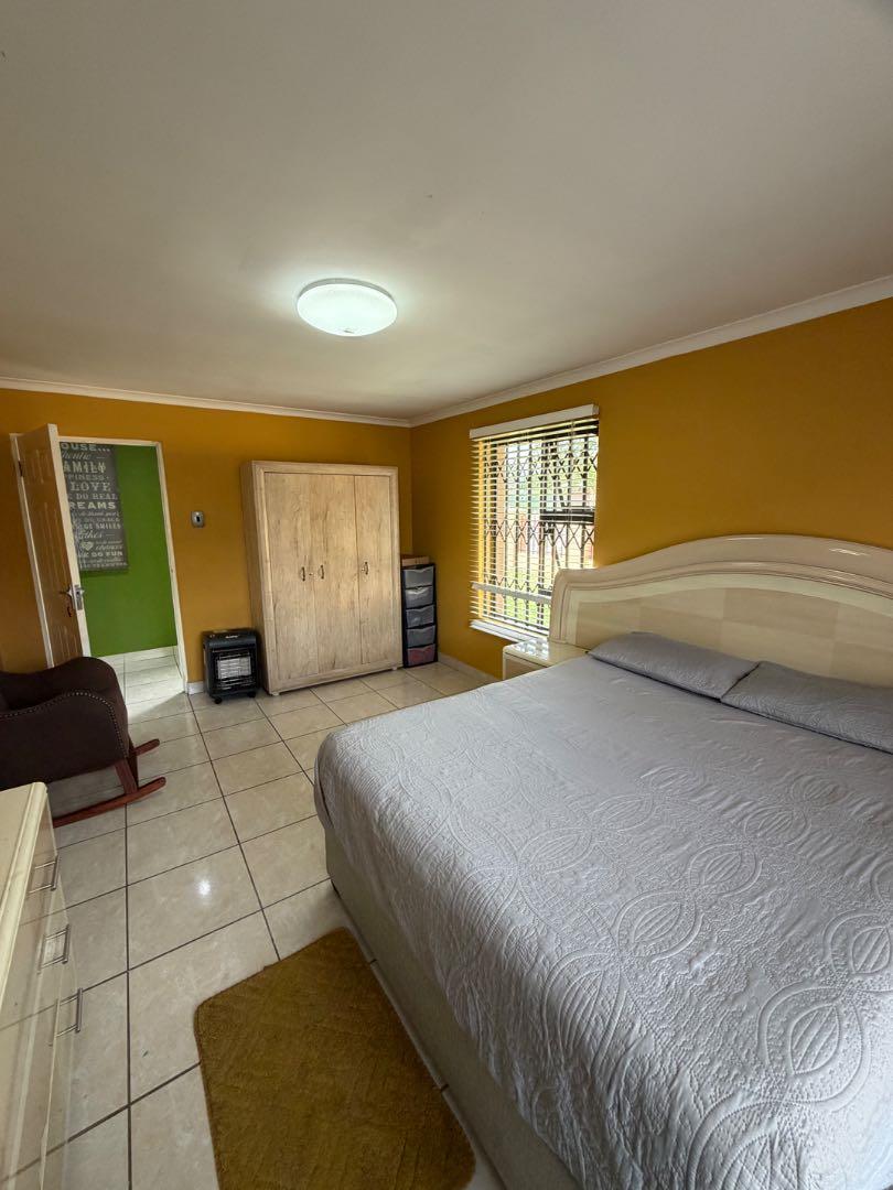 5 Bedroom Property for Sale in Elim Western Cape